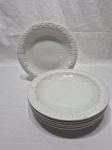 Jogo de 6 pratos fundos de massa, sopa em porcelana Saler com parreiras em relevo. Medindo 23,5cm de diâmetro.