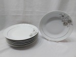 Jogo de 6 pratos fundos de massa, sopa em porcelana Real floral com friso prata. Medindo 20,5cm de diâmetro.