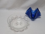 Lote de bowl e enfeite em vidro. Medindo o bowl 18,5cm x 7cm de altura.