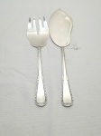 Par de talher de servir peixe em prata 90 Wolff com pega couro de cobra. Medindo o garfo 21,5cm de comprimento, faca 25cm de comprimento.