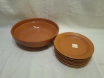 Jogo de bowl com 6 pratinhos em cerâmica crua. Medindo 29cm x 8cm de altura, sobremesa 19cm de diâmetro.