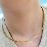 Colar "Omega" em Ouro Amarelo 18Kt , com 3,0mm de largura e 40,0 Cm de Comprimento - Peso:15,40Gr