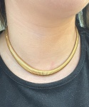 Gargantilha em Ouro amarelo 18Kt  - Mola  -  Medida: 13Cm de Comprimento - Peso:19,00Gr