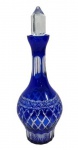 BELÍSSIMA GARRAFA EM CRISTAL DOUBLE BLUE COM RICA LAPIDAÇÃO. MEDINDO 36 CM TOTAL COM A TAMPA