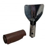 Antigo flash FINELUX para câmera fotográfica. Fabricação alemã. Case de couro original porém rasgado, Não foi testado, Medindo 14 x 4 cm