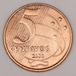 Numismática, Brasil. Moeda de 5 Centavos, ano 2000. Data vazada no reverso, dentro do triângulo. Tiragem 28.416.000. Escassa. V. 466.