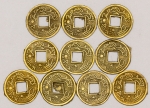 Numismática, China. Lote com 10 moedas chinesas Feng Shui. Talismã da sorte, riqueza, dinheiro e fortuna. Bronze. 13mm.