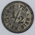 Numismática. Magnífica peça. Proveniente de importante coleção adquirida na Alemanha. Notgeld. Ficha Alemã para 1/2 litro de cerveja. 