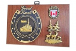 Placa típica  de BOA SORTE do CANADÁ - Toronto em madeira com decorativos. Medida 15x23cm.