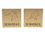 Antigo par de placas em acrilico, destinadas à sinalização de sanitários, com inscrições SENHORES e SENHORAS. Marcas do tempo e de uso. 15x15 cm.