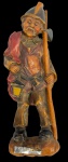 Escultura produzida em cera policromada da empresa alemã `Koler` representando guarda noturno da floresta negra, ricamente detalhado. Marcas do tempo. -dim- 9x26