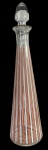 Imponente garrafa americana de vidro no formato cônico com listras esmaltadas alternando o rosa e o branco. Décaada de 40. Marcas do tempo. -dim- 8d x 38a