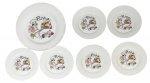 Lote de 7 Pratos para Pizza em Porcelana Mont DOro, sendo 1 prato grande e 6 pratos menores com estampa retrô de chef. Peças dos anos 80, em bom estado geral, próprias para lava-louças e micro-ondas, um deles com ifomo bicado. Marcas do tempo. -dim- 30d maior/ 20d menor.