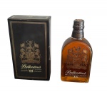 Whisky Ballantines  18 anos , na caixa , lacrado 