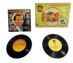 Lote 02 Vinis Compactos (7 - 1982): Inclui o raro promocional da Rádio Globo Primavera (Julio Iglesias) e o compacto infantil da Coleção TABA A Ratinha Ritinha (Tom Zé) com livreto