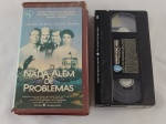 VHS FILME - NADA ALÉM DE PROBLEMAS, 1990 - LEGENDADO - EM BOM ESTADO - SEM TESTES