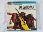 FITA DE ROLO 7-1/2 IPS 4 PISTAS - ``LACRADO DE EPOCA`` MUSICAL DA BROADWAY: OKLAHOMA - IMPORTADO U.S.A - EM BOM ESTADO - SEM TESTES