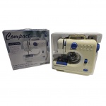 Máquina de costura Incasa com 8 opçoes de ponto, 2 níveis de velocidade, alça de suporte e etc. 31 x 30 x 15  cm.