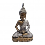Escultório representando Buda Hindu em meditação apoiado em base decorada com vidrilhos, 13 x 9, Alt. 22 cm.