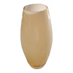 Vaso em vidro dito Murano na cor creme, Alt. 22, Diam. Da boca 6 cm.