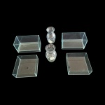 Quatro cachepots e par de vasos em vodro,17 x 9, Alt. 9, 13 x 13, Alt. 5cm. e Alt.  12 cm.