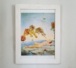 Bonito quadro decorativo Salvador Dali - 'Gala e os Tigres', emoldurado com vidro, marcas do tempo - Dimensão 50 X 37 cm