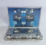 Fita K7 - BOYZ MEN 2  -  MOTOWN  -  1994 . Medida: 11 cm x 7 cm x 2 cm. Conforme fotos.