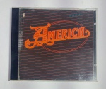 Conservado e original CD - AMERICA - IN CONCERT - EMI - CAPITOL  RECORDS - 1985 - Conforme fotos. Medida: 14,5 cm x 12,5 cm x 1,5 cm.