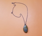 Cordão em metal com pedra com estrela de David - Comprimento: 29 cm - Pedra: 4 X 2,5 cm