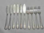 Jogo de 10 talheres de peixe em prata 90 Wolff, modelo grego. Sendo 4 garfos 17,5cm e 6 facas 19,5cm. Necessita de limpeza.