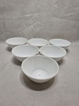 Jogo de 6 cumbucas bowl em vidro opalinado. Medindo 13cm x 5,5cm de altura.