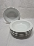 Jogo de 6 pratos fundos de massa, sopa em porcelana branca. Medindo 21cm de diâmetro.