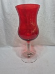 Linda compoteira tipo taça em vidro vermelho. Medindo 18cm x 44cm de altura.