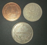 3 moedas Estrangeiras !! italia ano de 1867 !! + Portugal e Arabe !! alto valor internacional !! materiais Bronze e cuproniquel !! acervo de colecionador !!