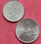 2 Moedas ; Italia  !!!! 1- comemorativa Fiat;Panis  !! Raridade !! + Turquia ambas alto valor comercial !!
