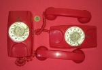 Telefone de Brinquedo cópia de verdadeiros , tamanho identico ao verdadeiro !!  Made in Japão, década de 60 ,  RARIDADE !! funciona c/pilha, falta fios de ligação(facil de conseguir ) . acervo de colecionador !!