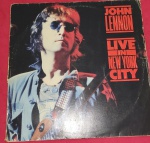 Colecionismo- LP disco JOHN LENNON LIVE IN NEW YORK CITY  !!!! edição do ano de 1986 !! valor de mercado estimativa = 60,00 Reais !!