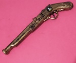 Brinquedo -  revolver de brinquedo de plastico ,antigo !! tipo modelo de pirata !!! Tamanho grande comprimento de 37cm !!! perfeito estado inclusive com barulho do tiro !! pefeito para baile a fantasia !!
