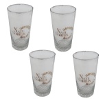 Quatro copos para whisky longo em vidro com logo Natu Nobilis em dourado, Alt. 14, Diam. 7 cm.