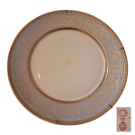 COLECIONISMO - Prato em porcelana Limoges CH Field Haviland, com galeria azul e dourado marcado e numerado no verso, Diam. 25 cm.