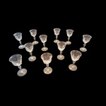 Onze taças para vinho branco em cristal translúcido lapidação dedão, Alt. 16, Diam. 8 cm.