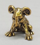 ESCULTURA, uma (1) animalista representando COALA, confeccionada em bronze maciço, medindo aproximadamente 3 cm comprimento, vide foto.