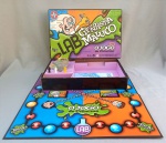 BRINQUEDO, um (1) jogo CIENTISTA MALUCO, marca ESTRELA, faltam: 1 dado; 1 peão e 1 pote de meleca, caixa no estado, vide fotos extra, usado.