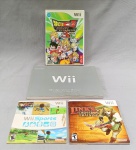 BRINQUEDOS, quatro (4) itens avulsos, alusivos ao Wii (console de jogos eletrônicos), sendo: 1 manual de operação, 219 páginas, NINTENDO; 1 CD Link s Crossbow Training; 1 CD Wii Play (não sei dizer se corresponde a capa Wii Sports); 1 capa sem o CD Dragonball Z  Budokan Tenkaichi 3, usados, não testados e sem garantias.