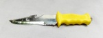 CUTELARIA, uma (1) faca para pesca submarina e mergulho, modelo OCEAN, marca TRAMONTINA, lâmina em aço, empunhadura emborrachada na tonalidade amarela, bainha em polímero duro e borracha, medindo com bainha 31 cm comprimento, sinais de uso, vide foto.