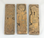 ARTE POPULAR, três (3) talhas figurativas distintas em madeira para fixação em parede, sem assinatura, medindo em média 24 x 8 cm, vide foto.
