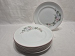Jogo de 6 pratos rasos de mesa em porcelana Real, floral. Medindo 25cm de diâmetro.
