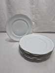 Jogo de 6 pratos rasos de mesa em porcelana Renner Romantique com friso prata. Medindo 25cm de diâmetro. Com leve desgaste no friso.