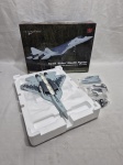 Miniatura Avião Sukhoi Su-57 Felon (Die-Cast) Hobby Master Escala 1:72. Medindo 27cm de comprimento.