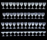 BACCARAT - A REALEZA À MESA COM A ELEGANTE ANFITRIÃ RENATA DA CUNHA BUENO MELLÃO - 48 taças